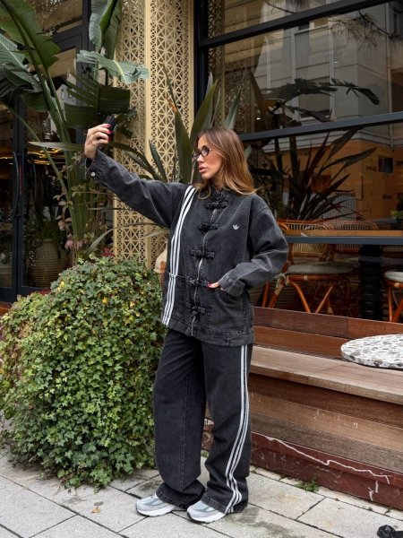 طقم جينز adidas