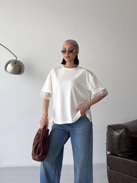 ابيض