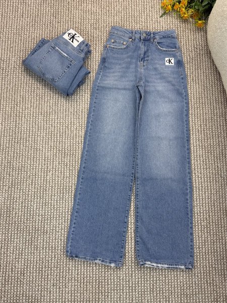 بنطلون جينز calvin klein