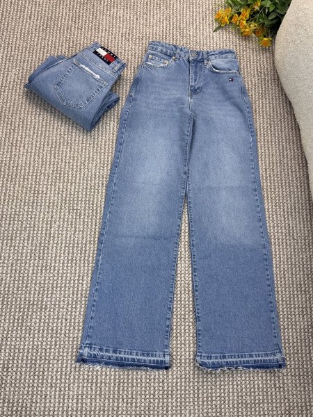 بنطلون جينز TOMMY