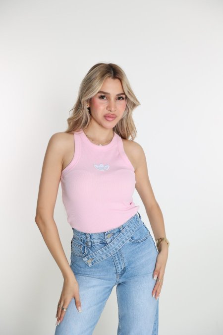 شيال adidas