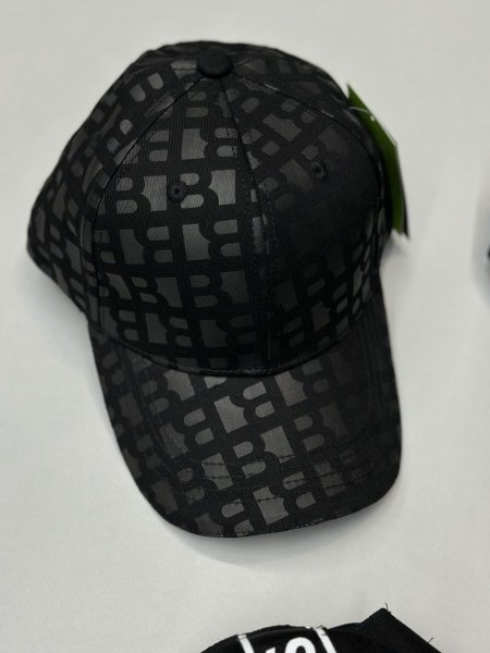 طاقية BOSS