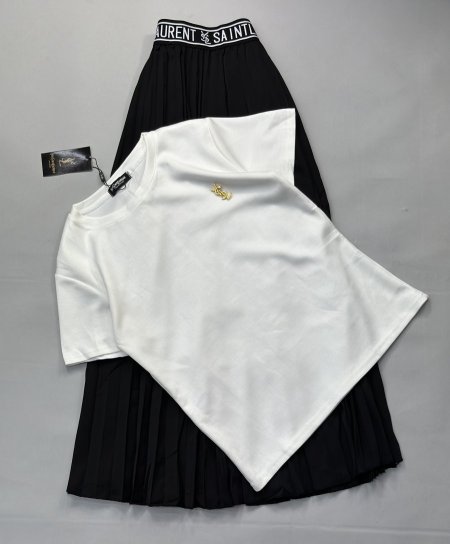 ترنج YSL مع تنورة