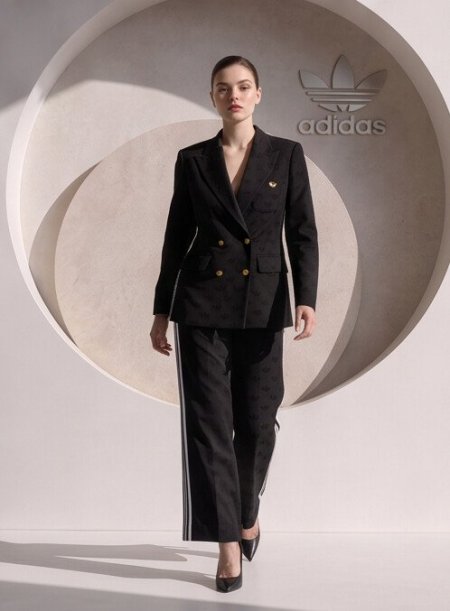 طقم إليجانت adidas
