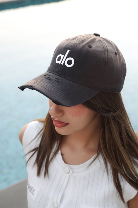 طاقية alo
