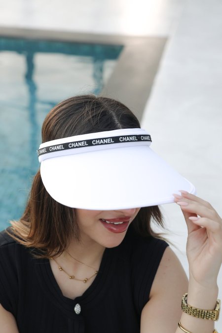 طاقية CHANEL