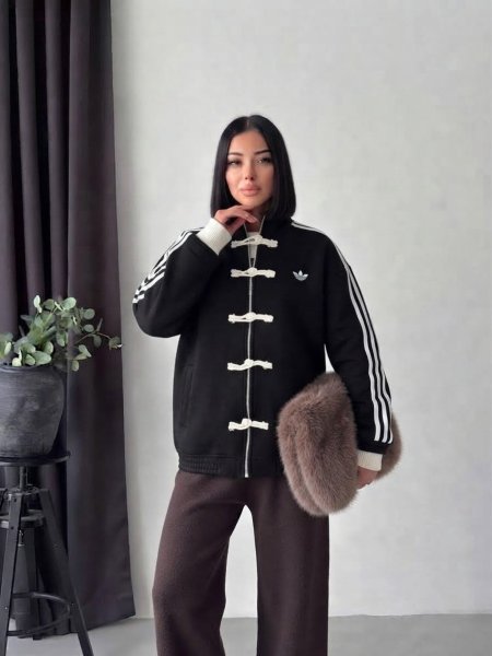 جكيت صوف adidas