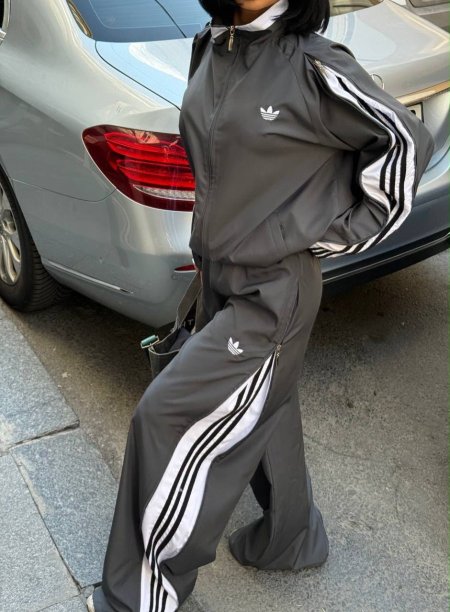 رمادي